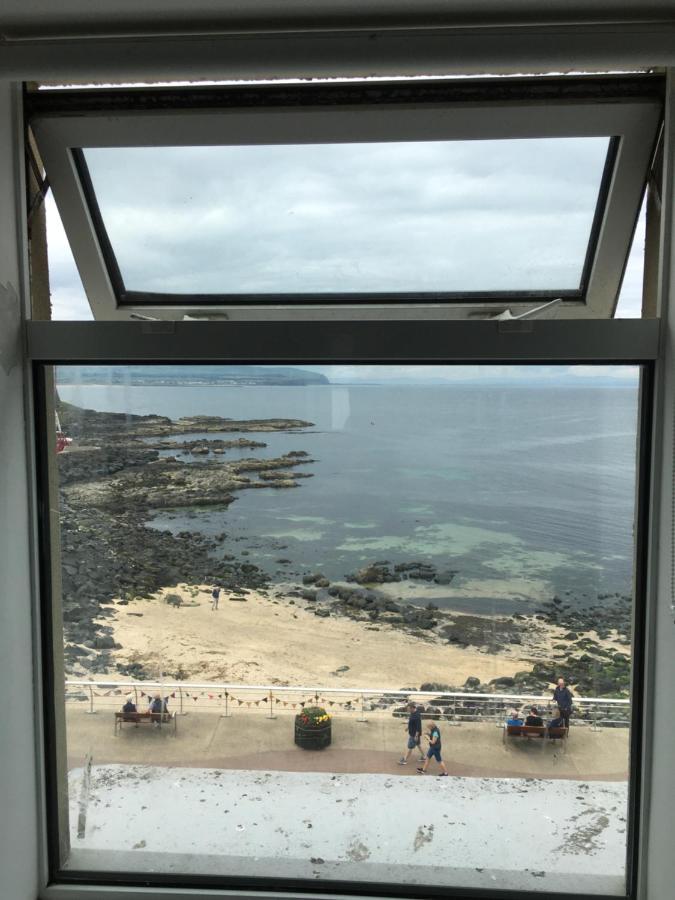Aparthotel On The Prom Portstewart Exterior foto